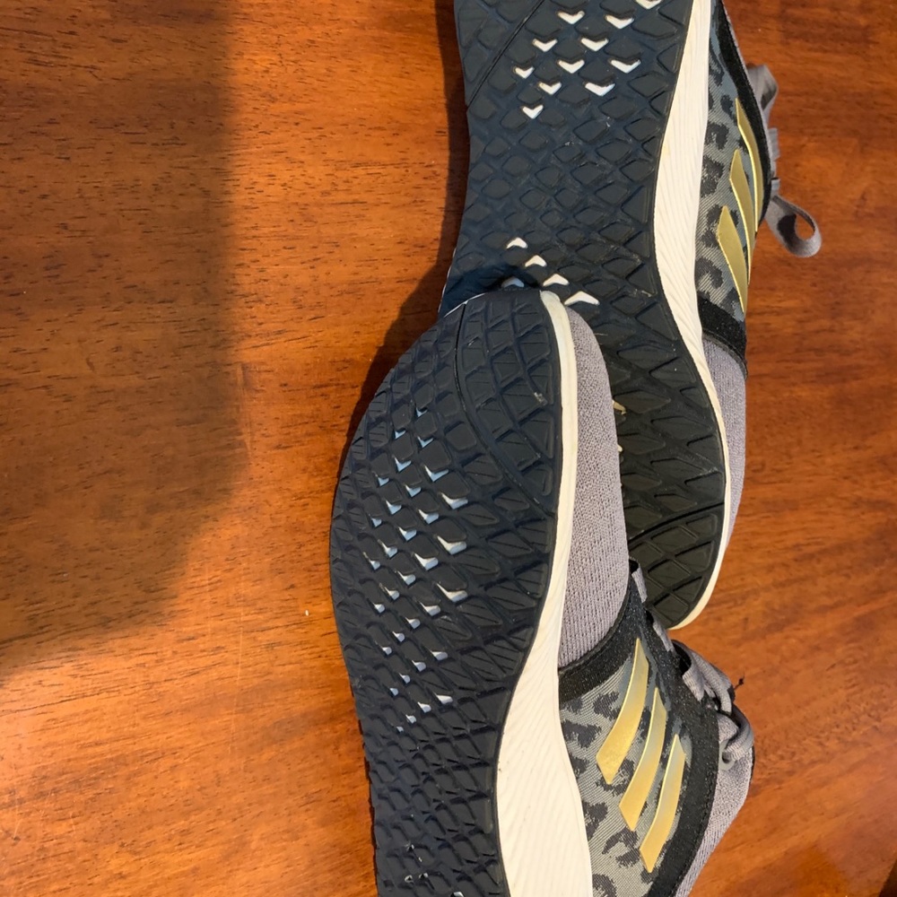 EUC Adidas Edge Lux
